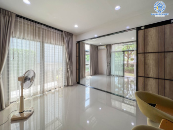 *****บ้านมือสอง ม.เพอร์เฟคเพลส รัตนาธิเบศร์ จากแบรนด์ Property Perfect เนื้อที่ 56 ตร.ว. บนโซนที่ดีที่สุด! ฟังก์ชันพร้อม 3 ห้องนอน 3 ห้องน้ำ 2 ที่จอดรถ บนที่สุดแห่งทำเลโซนเมือง เชื่อมต่อทุกการเดินทาง ใกล้เซ็นทรัลรัตนาธิเบศร์ จุดขึ้นทางด่วน "งามวงศ์วาน" และรถไฟฟ้า "สถานีไทรม้า"